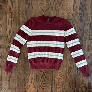 Women’s fitted sweater
